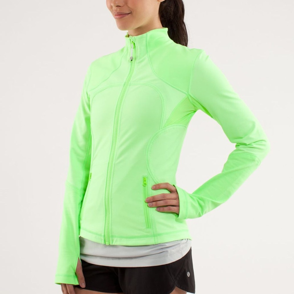 Lululemon Forme Jacket Zippy Green Size 6